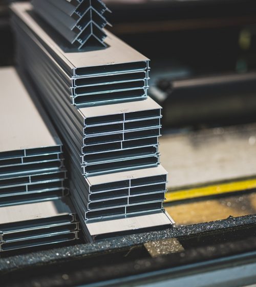 warehouse-gd92197067_1280